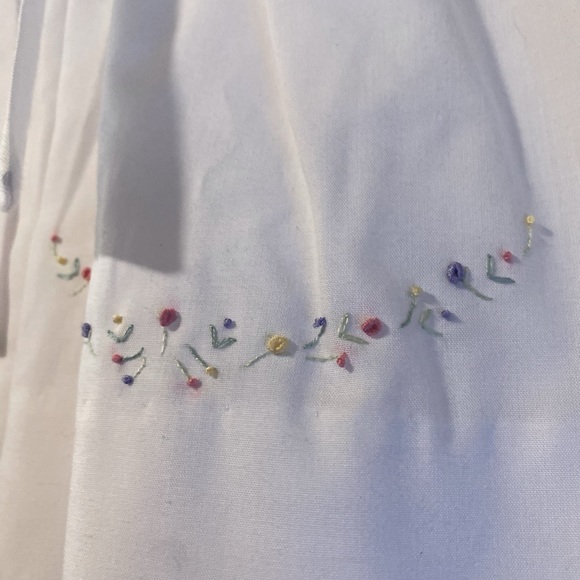 Comfortable Floral Baptismal/Christening Dress - Picture 5 of 6